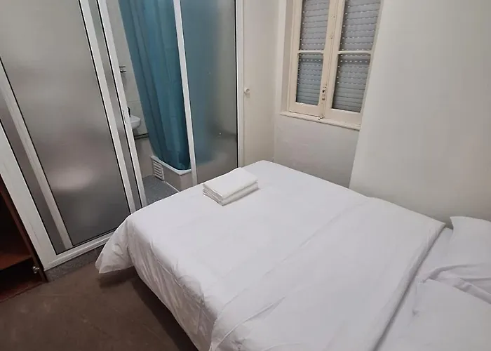 Residencial Ideal Hostel