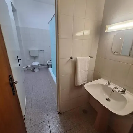 Hostel Residencial Ideal Lizbona