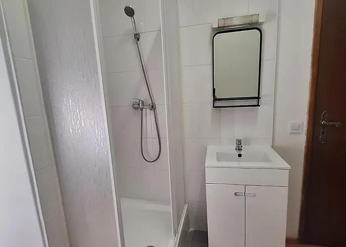 Residencial Ideal Hostel